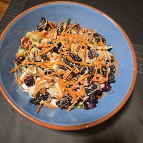 Beetroot & Feta Bow