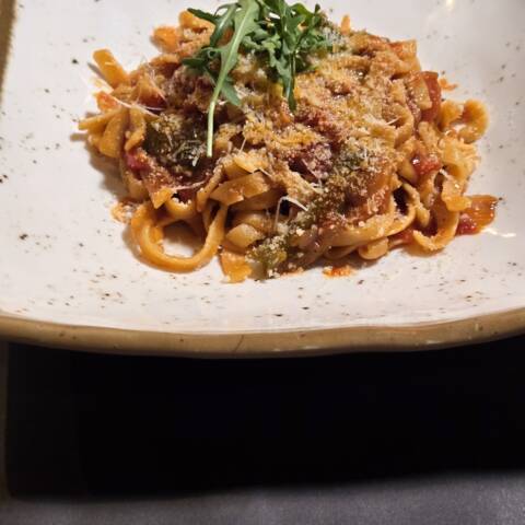 vegetarian pasta bolognese